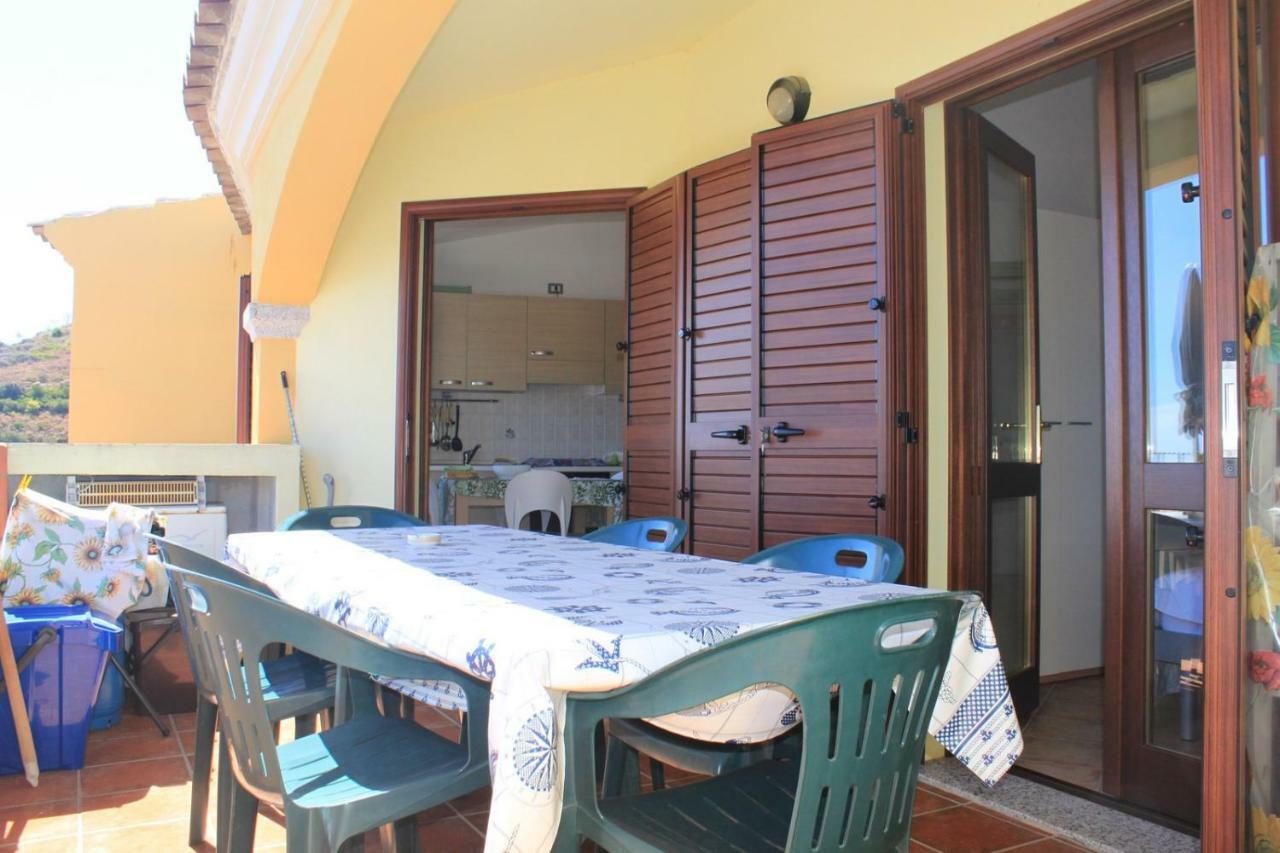 Seaview Apt Solita Budoni Villa Exterior foto